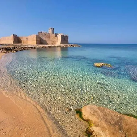 4 Lampioni 3* Cropani