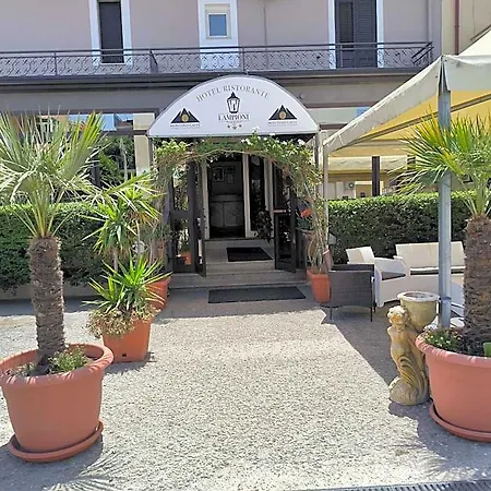 Hotel 4 Lampioni 3*